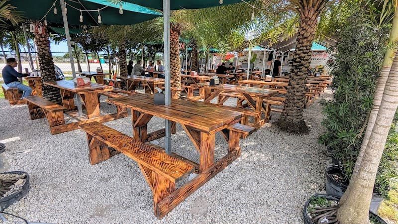 Taqueria 5 Hermanos Food Truck cover