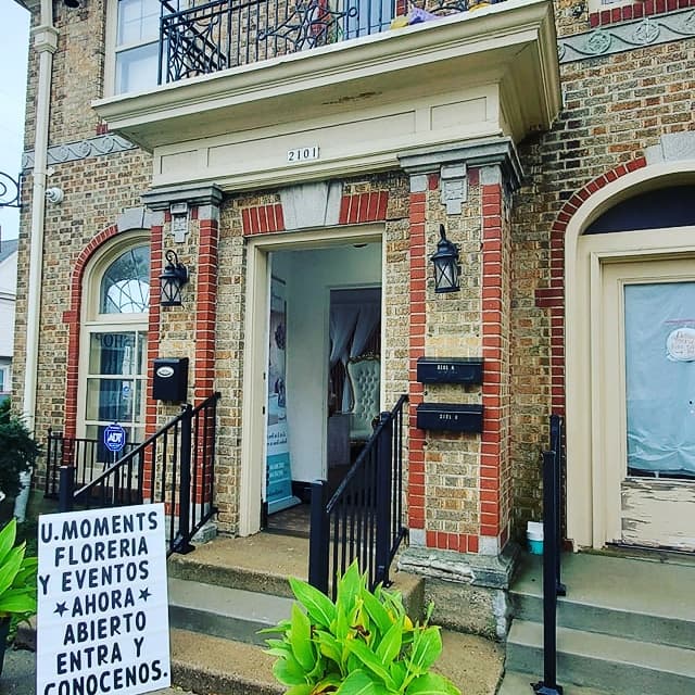 Unforgettable Moments Flowershop cover