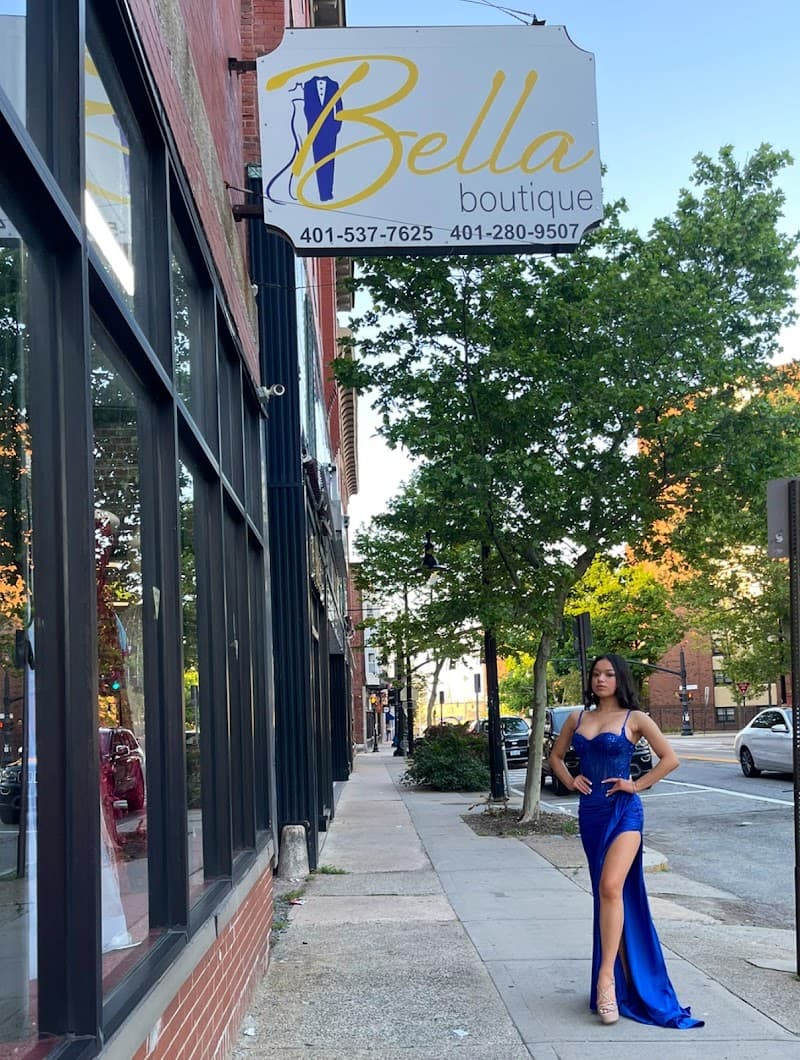 Bella Boutique Llc cover