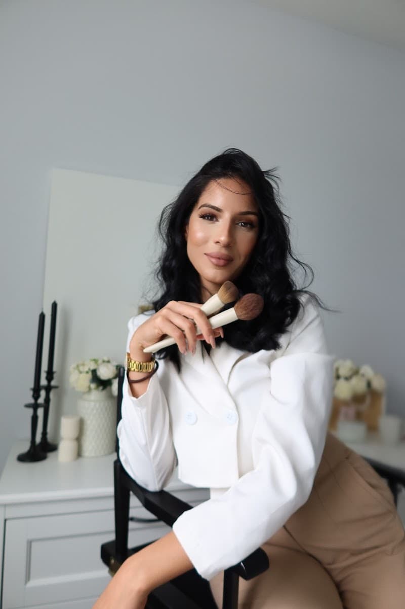 Sthacys Makeup cover