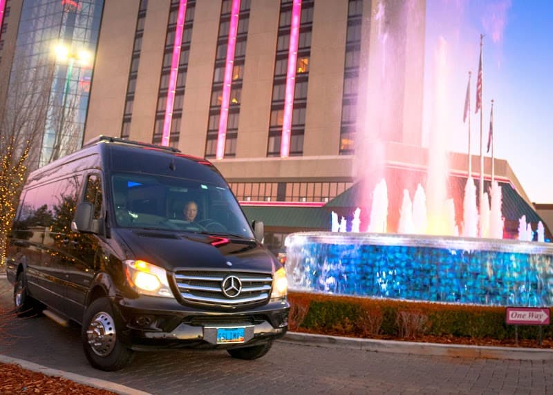 Sunset Limousine Services cover