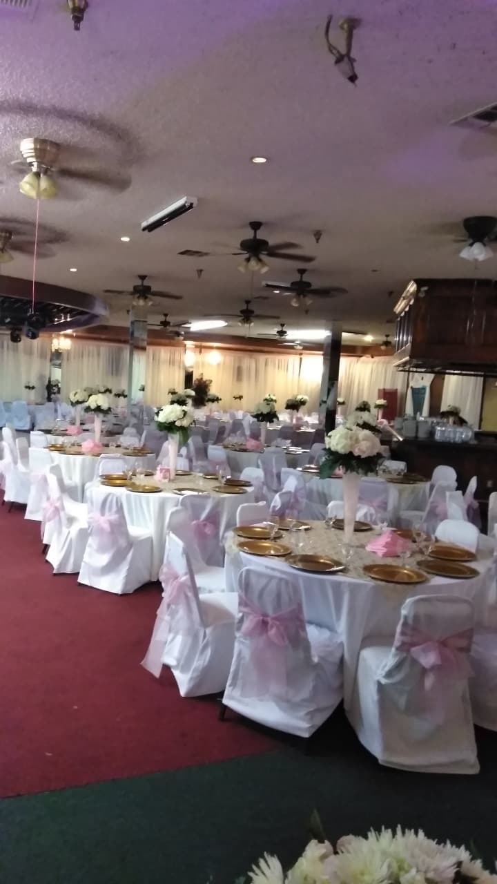 Lola's By Design cover