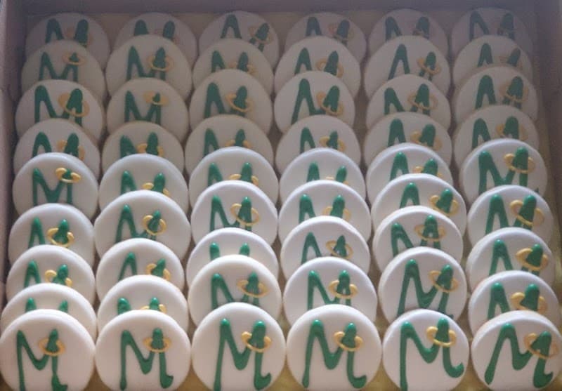 Candice's Confections cover