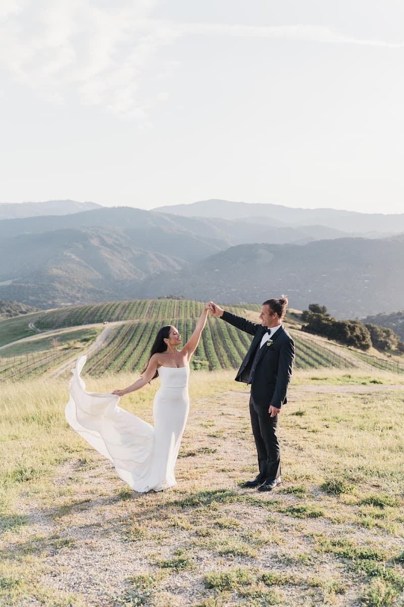 Monterey Wedding Photographer | Drew Zavala Photography cover