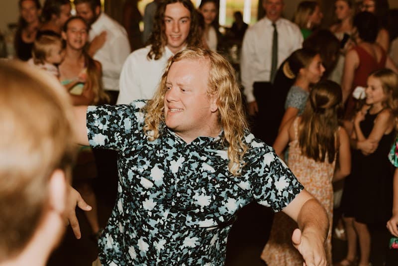 Edifying Entertainment - Wedding DJ Omaha cover