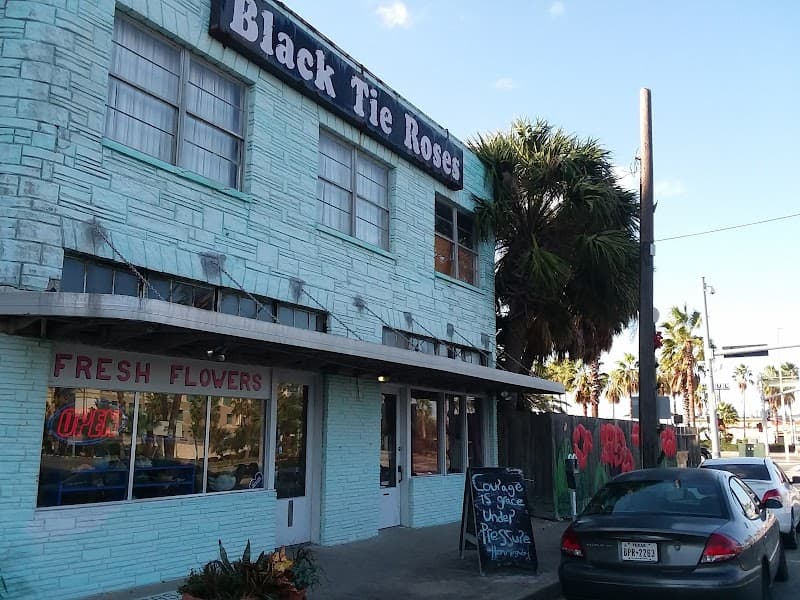 Black Tie Roses Florist cover