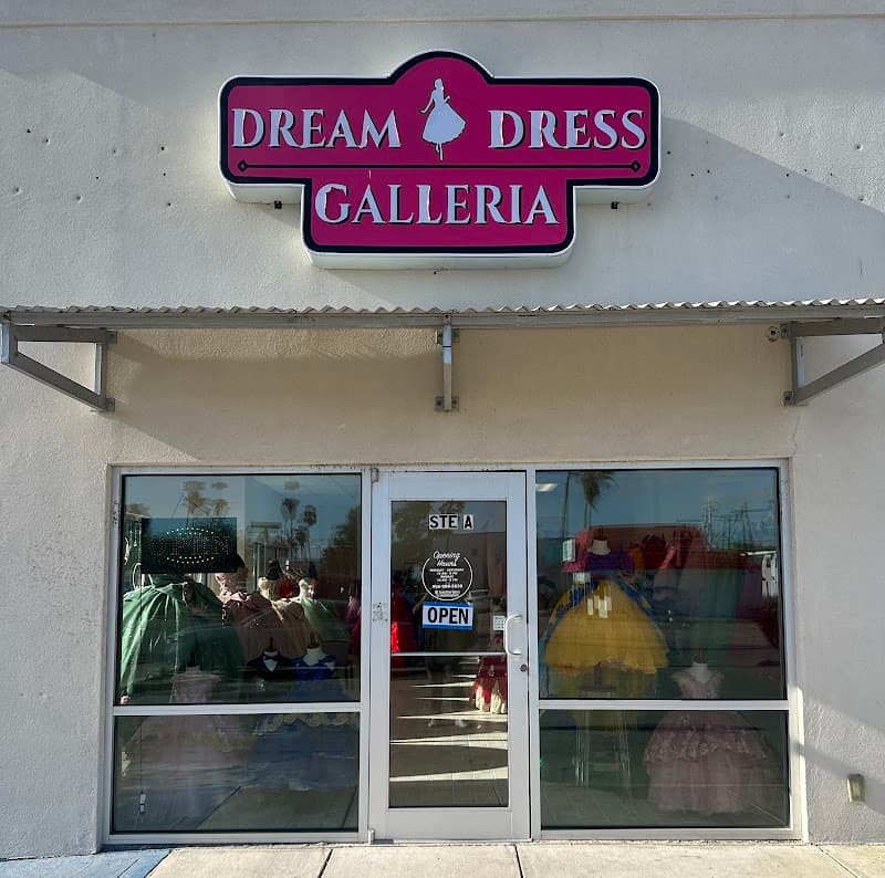 Dream Dress Galleria cover