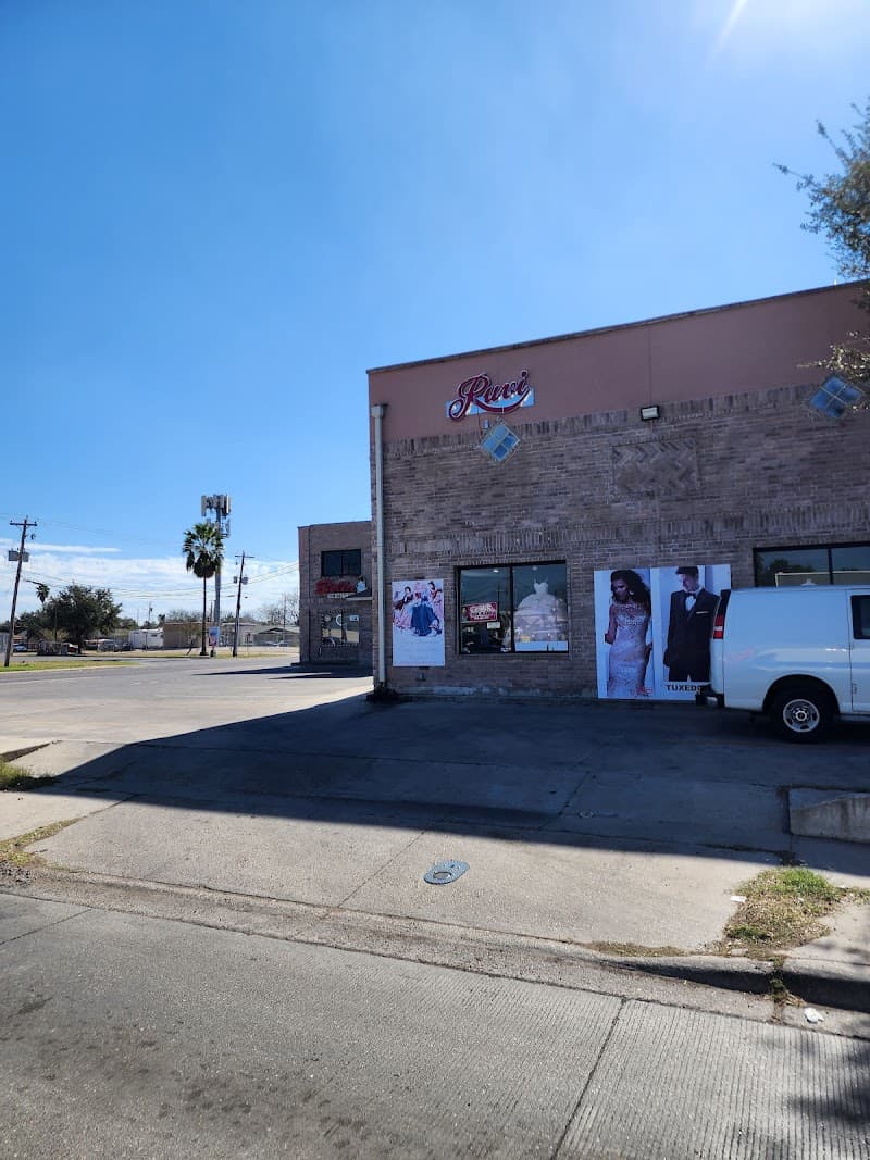 CCC Ruvi Dresses cover