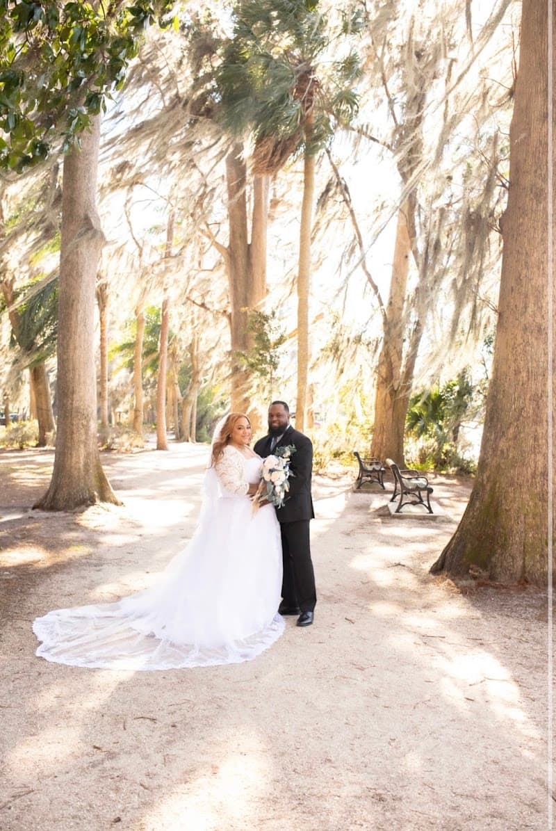 LaLa’s Bella Photography cover