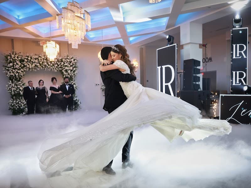 Vindor Falls Event Center cover