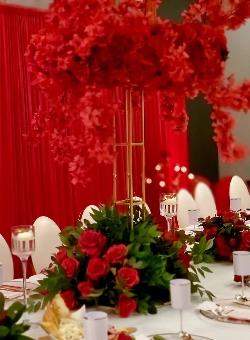 Royale Classy Creations Event Planning & Design cover