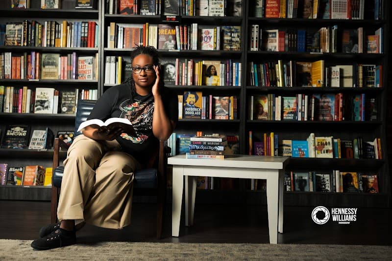 Hennessy Williams Photography cover