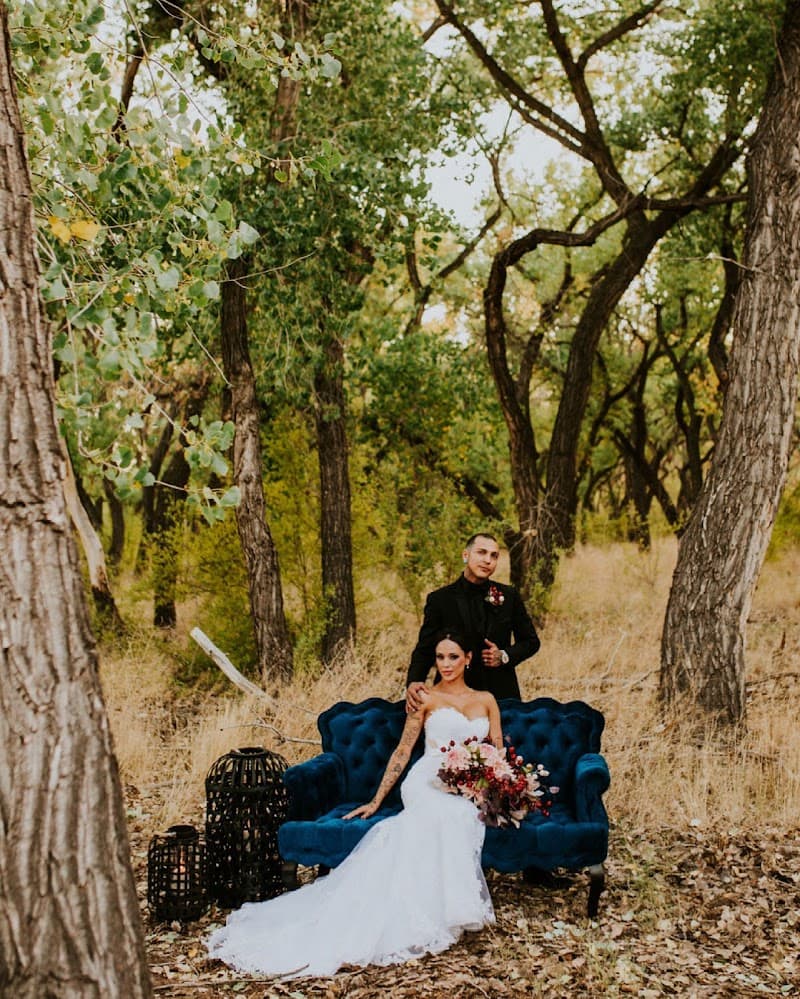 Black Bow Events | White Tie Décor cover