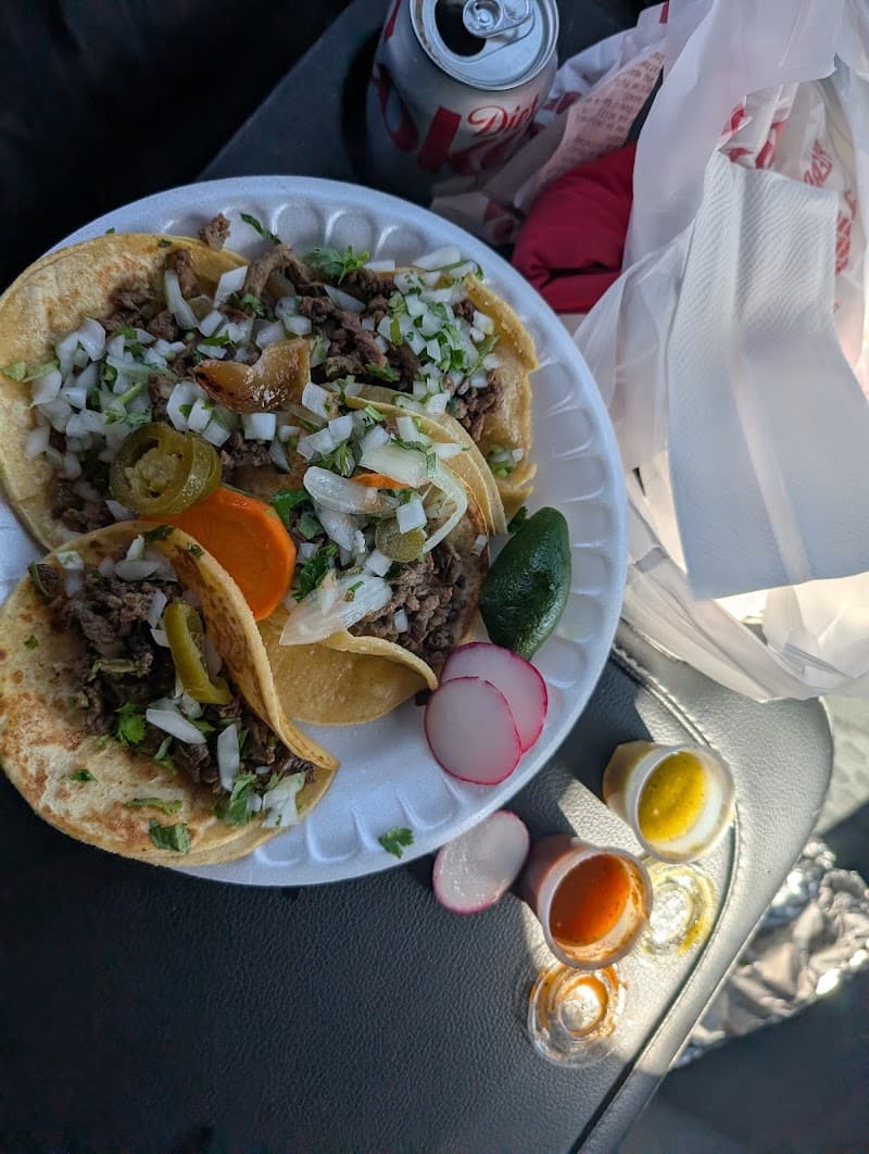 La Pinata Taco Truck cover