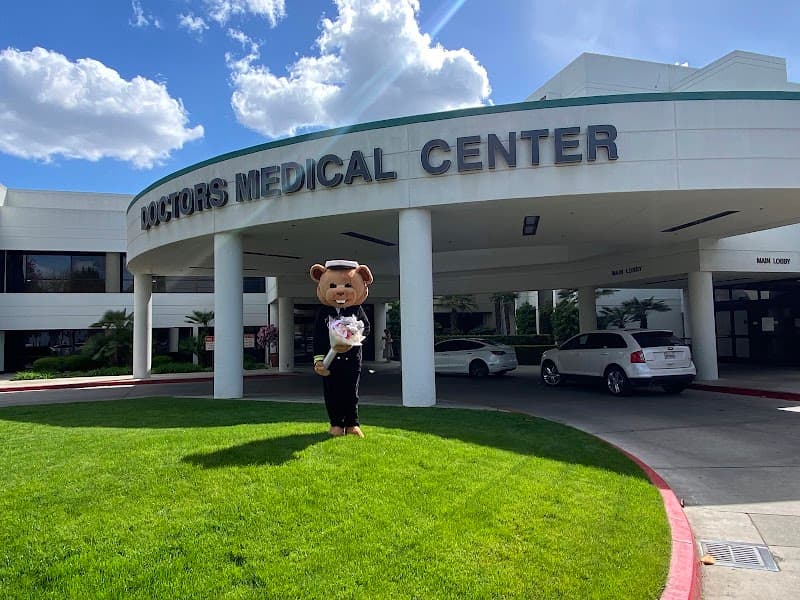 Glamorous bouquets cover