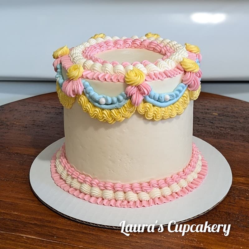 Laura's Cupcakery cover