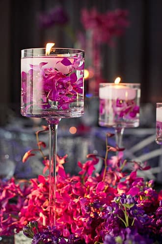 Milwaukee Flower Delivery by DBG Flowers cover