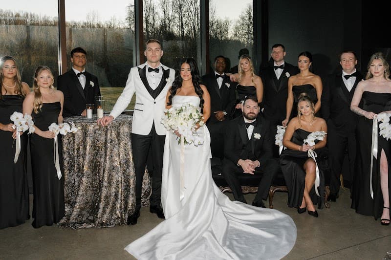 The Beauty Consultant cover