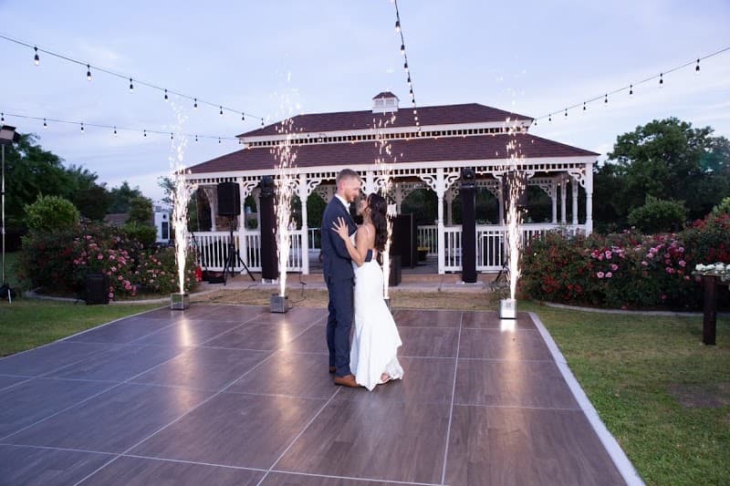 DJ Dan-ce Entertainment, Photo Booth, Photography & Videography cover