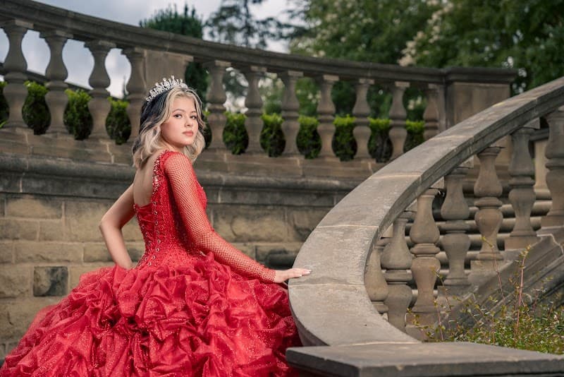 Aaron Alvarez Photography cover