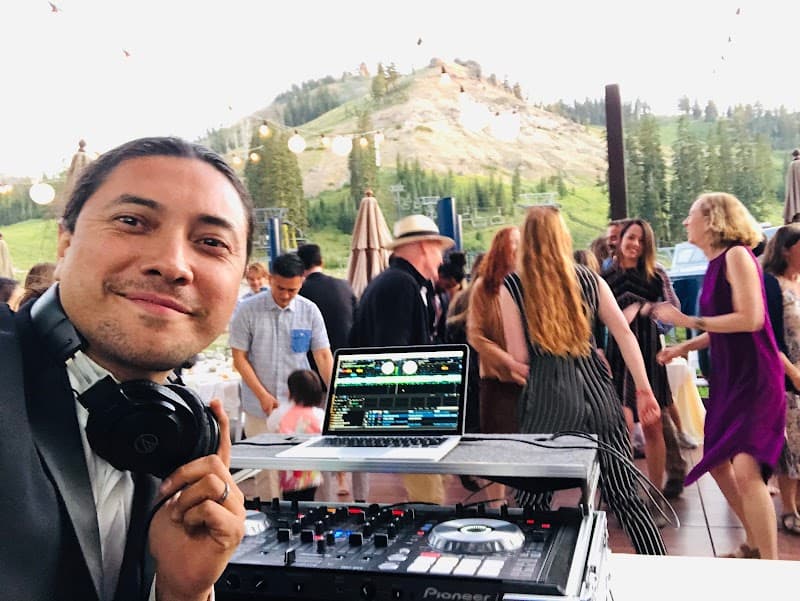 Milton Merlos Weddings & Events cover