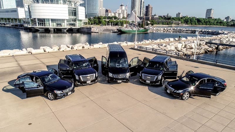 Klassic Limousine, Inc cover